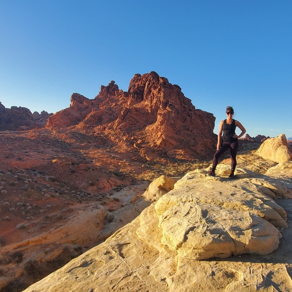 MEET YOUR POSHER, JENNIFER! - Picture 1 of 1